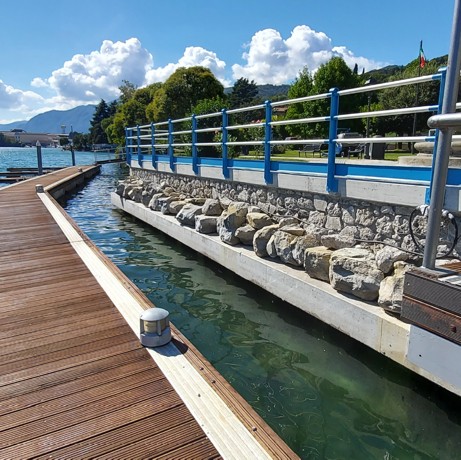 SOTTOFONDAZIONE DELLA MURATURA SPONDALE IN COMUNE DI LOVERE